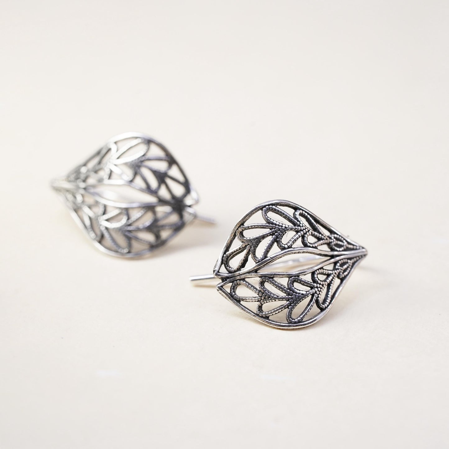 Vintage handmade sterling 925 silver filigree leaf earrings