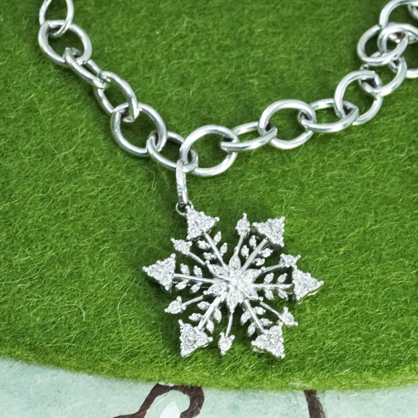 6.5”, sterling 925 silver circle link charm bracelet snowflake charm diamond