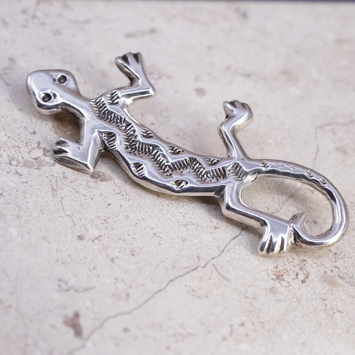 Vintages Native American sterling silver handmade brooch 925 lizard pendant pin