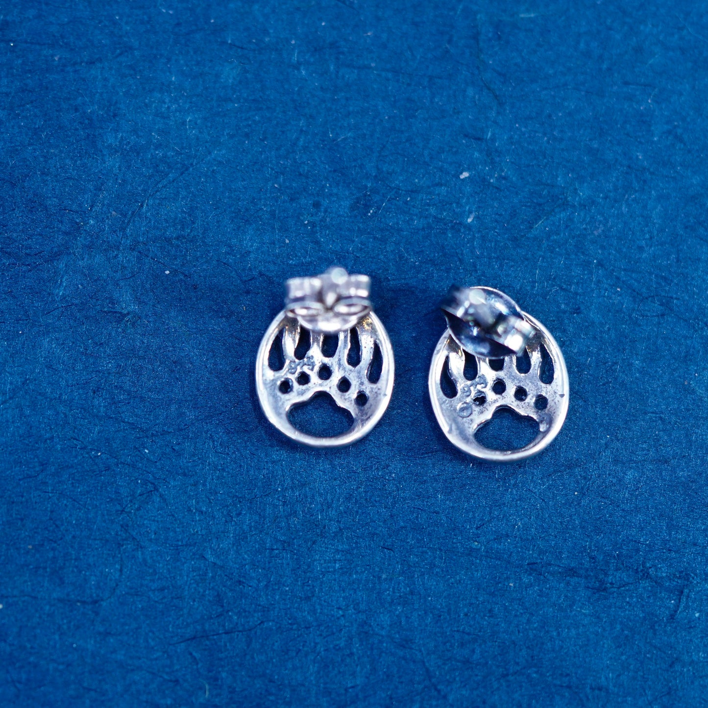 Vintage Native American sterling silver handmade earrings, 925 bear paw studs