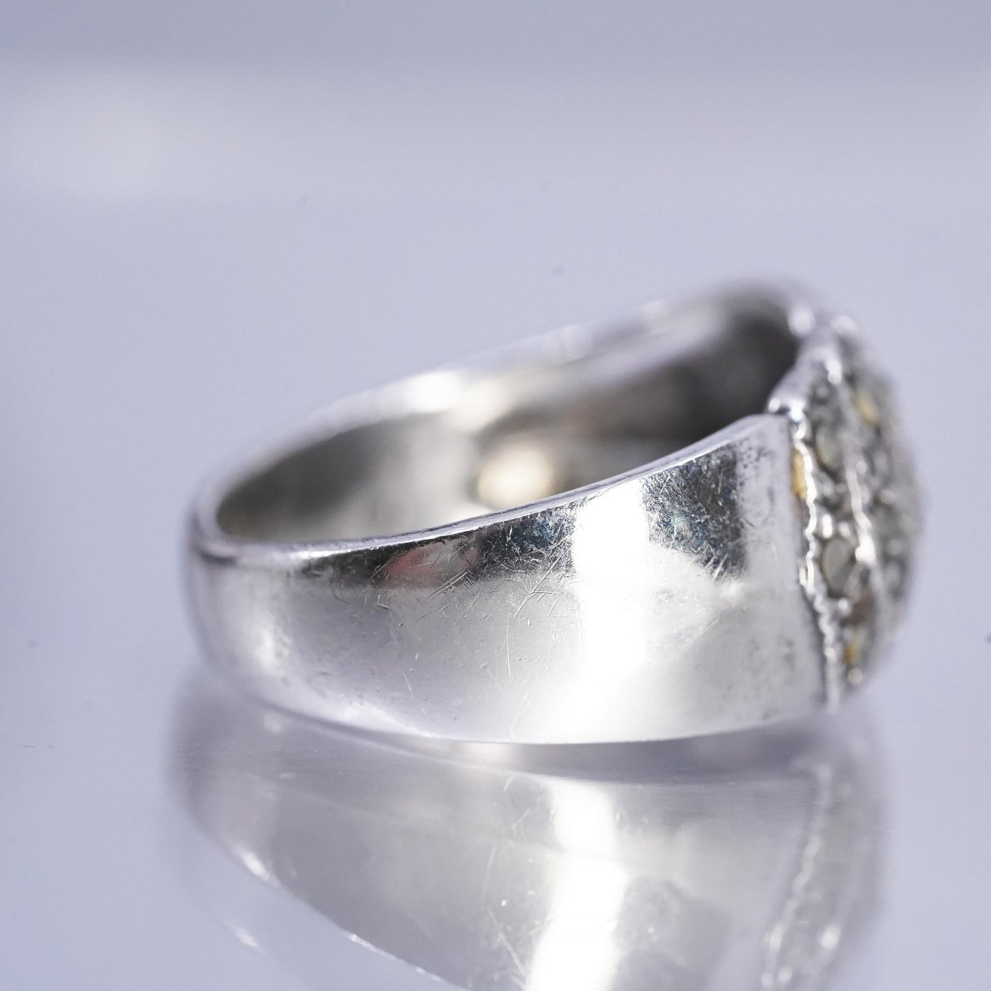 Size 8.25, VTG southwestern Sterling 925 silver ring, band w/ cluster marcasite