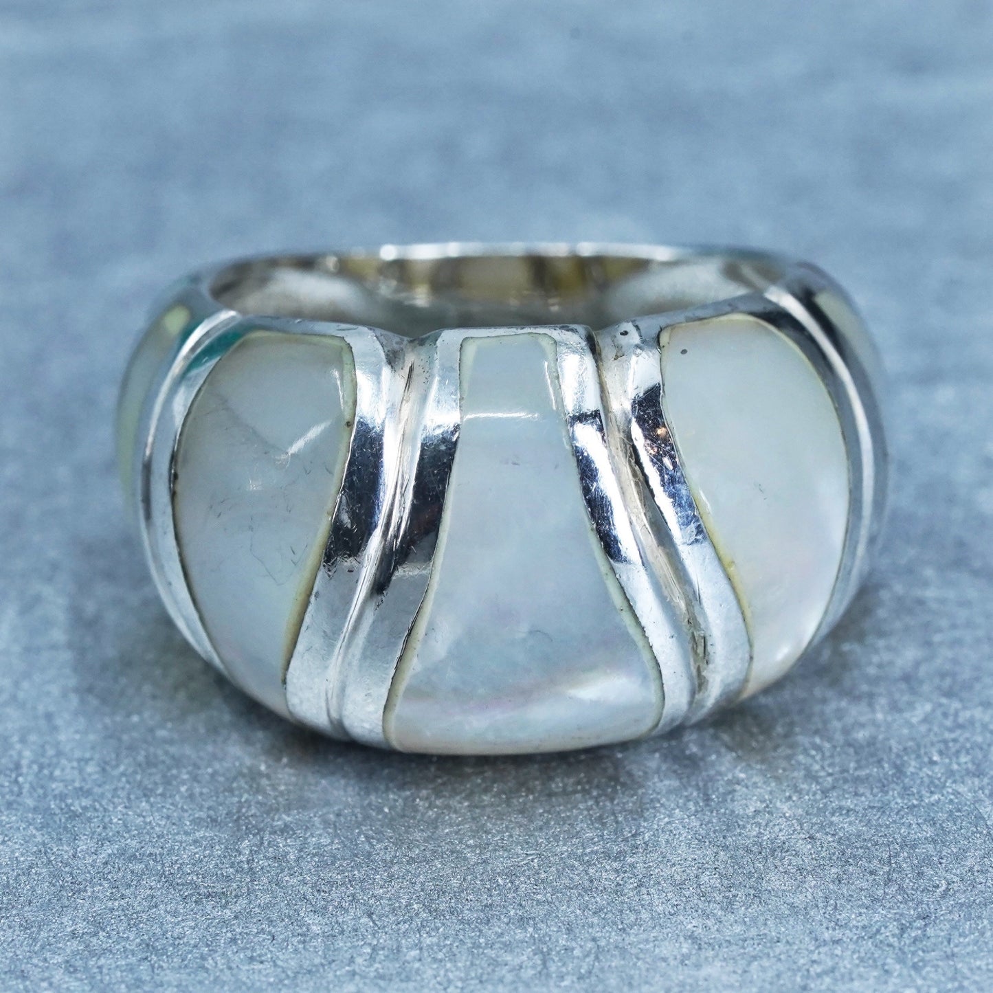 Size 6.5, Sterling 925 silver handmade band ring with mother of pearl inlay