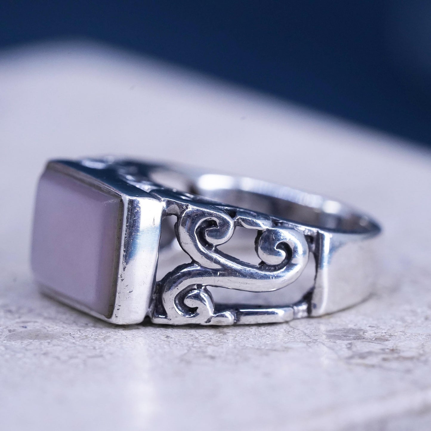 Size 6, vintage sterling 925 silver handmade ring with mother of pearl filigree