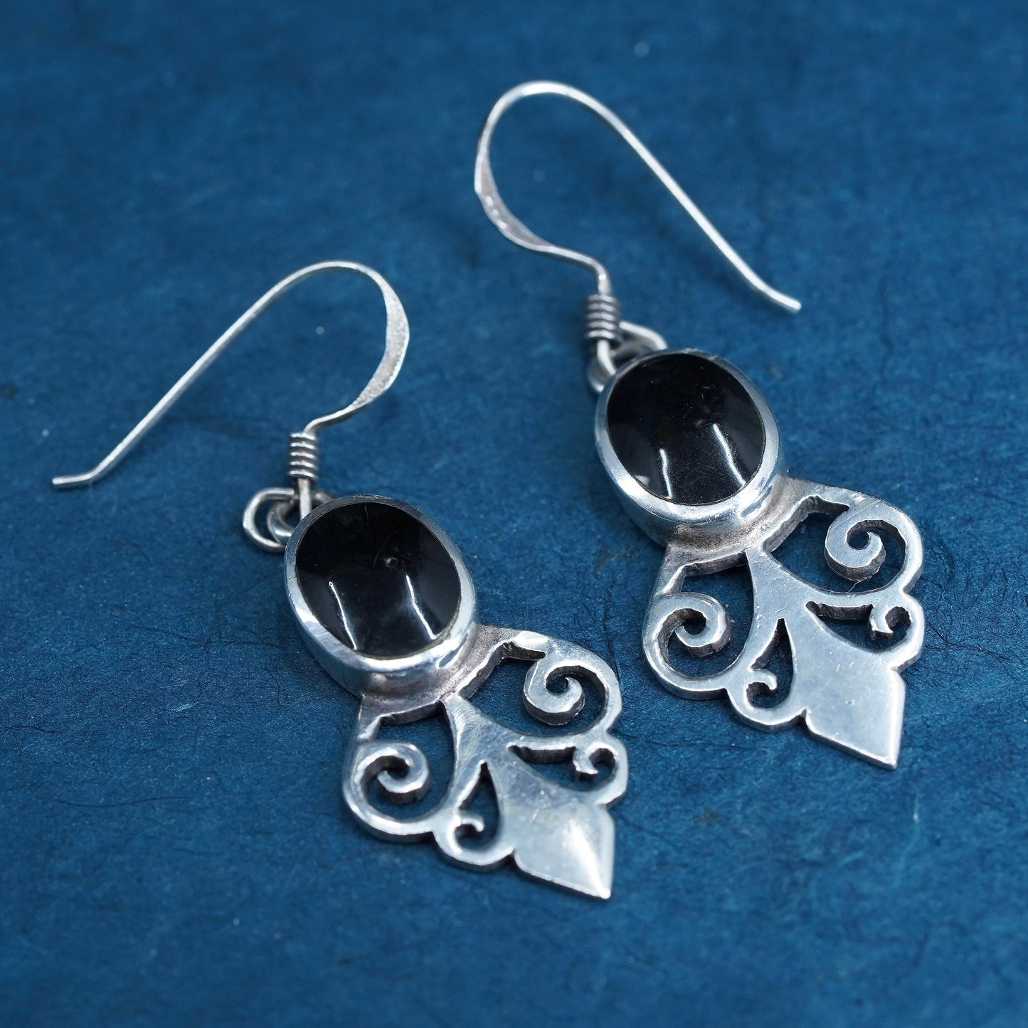 Vintage Sterling 925 Silver Handmade Earrings with oval onyx