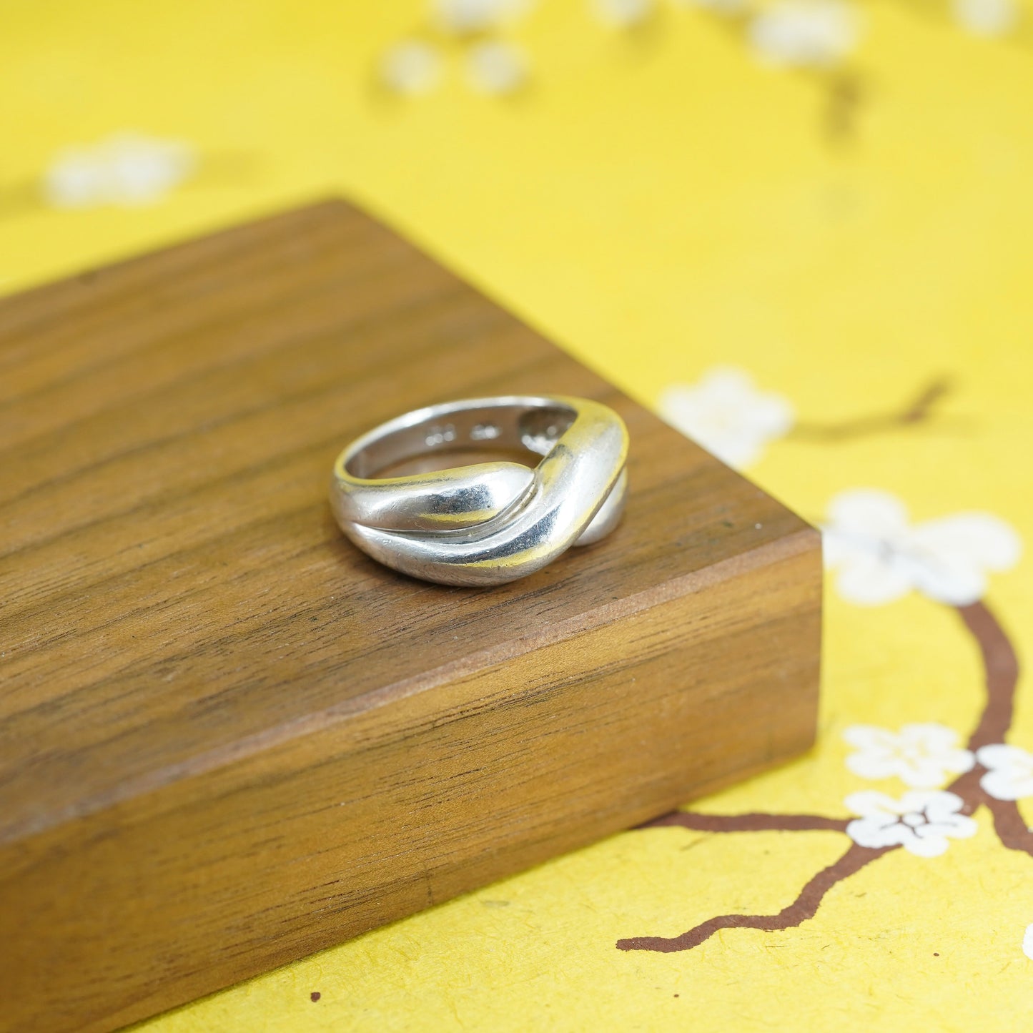 Size 8, Sterling silver handmade ring, 925 ribbed band, minimalist, modernist