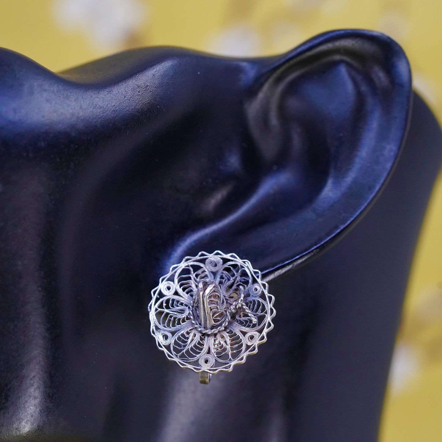 Mexican Sterling silver screw back earrings, 925 filigree mexican hat sombrero