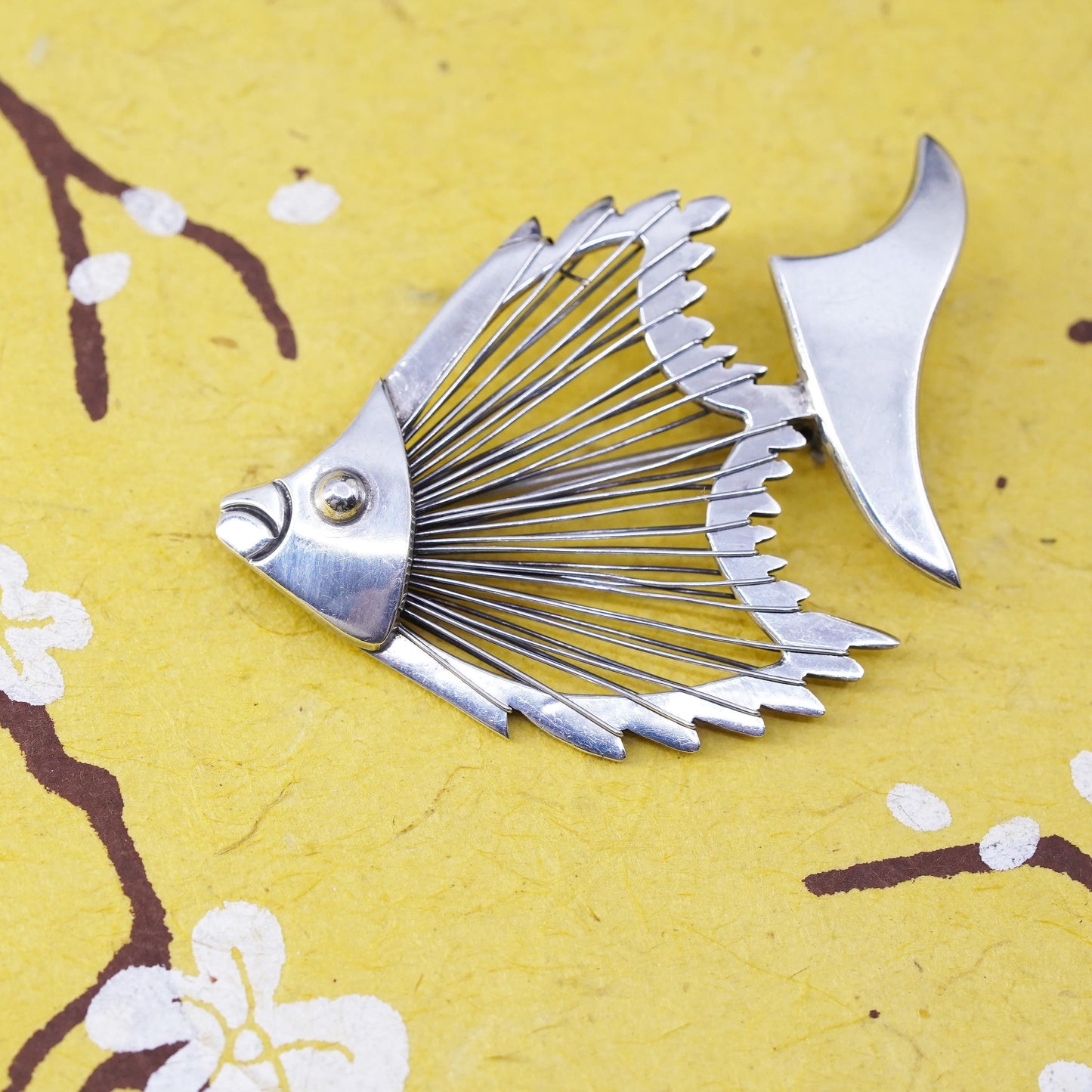 Vintage Mexican sterling 925 silver handmade tropical fish brooch