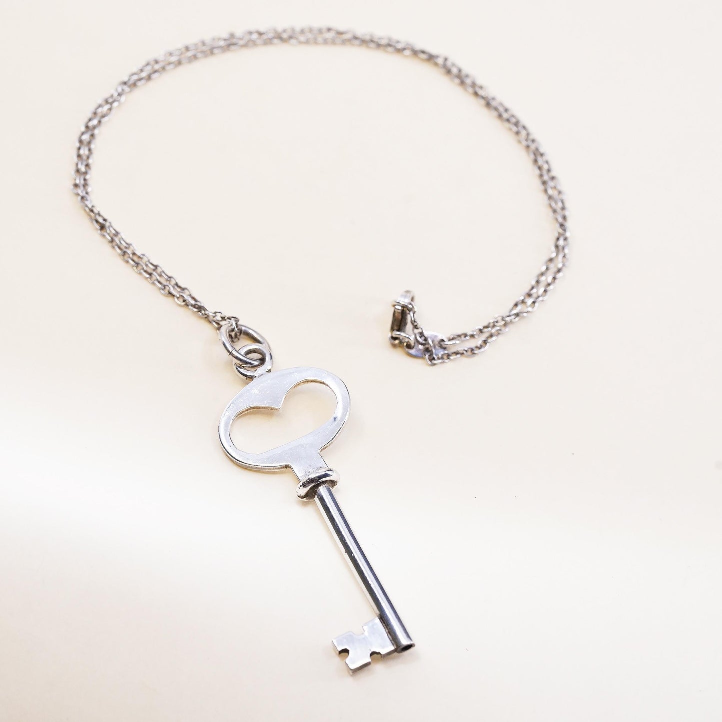 16”, vintage sterling silver handmade necklace, 925 circle chain key pendant