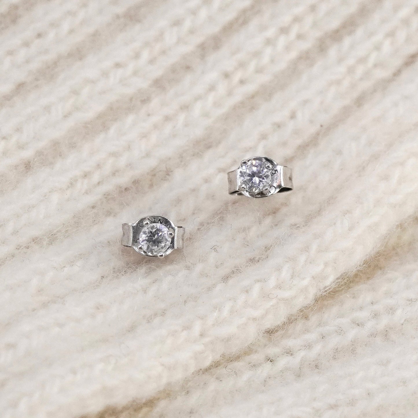 3mm, Vintage sterling 925 silver cz studs, minimalist earrings