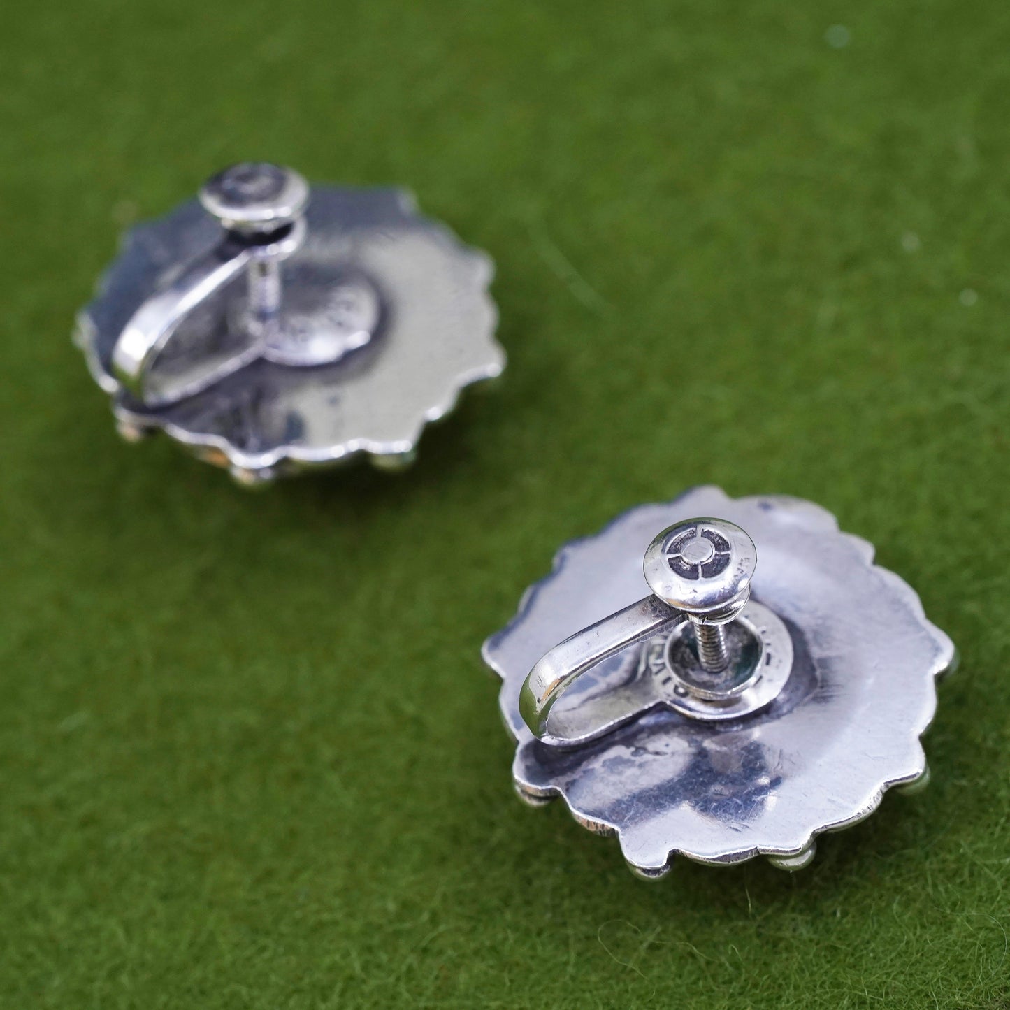 Vintage sterling 925 silver handmade screw back earrings with jade and beads
