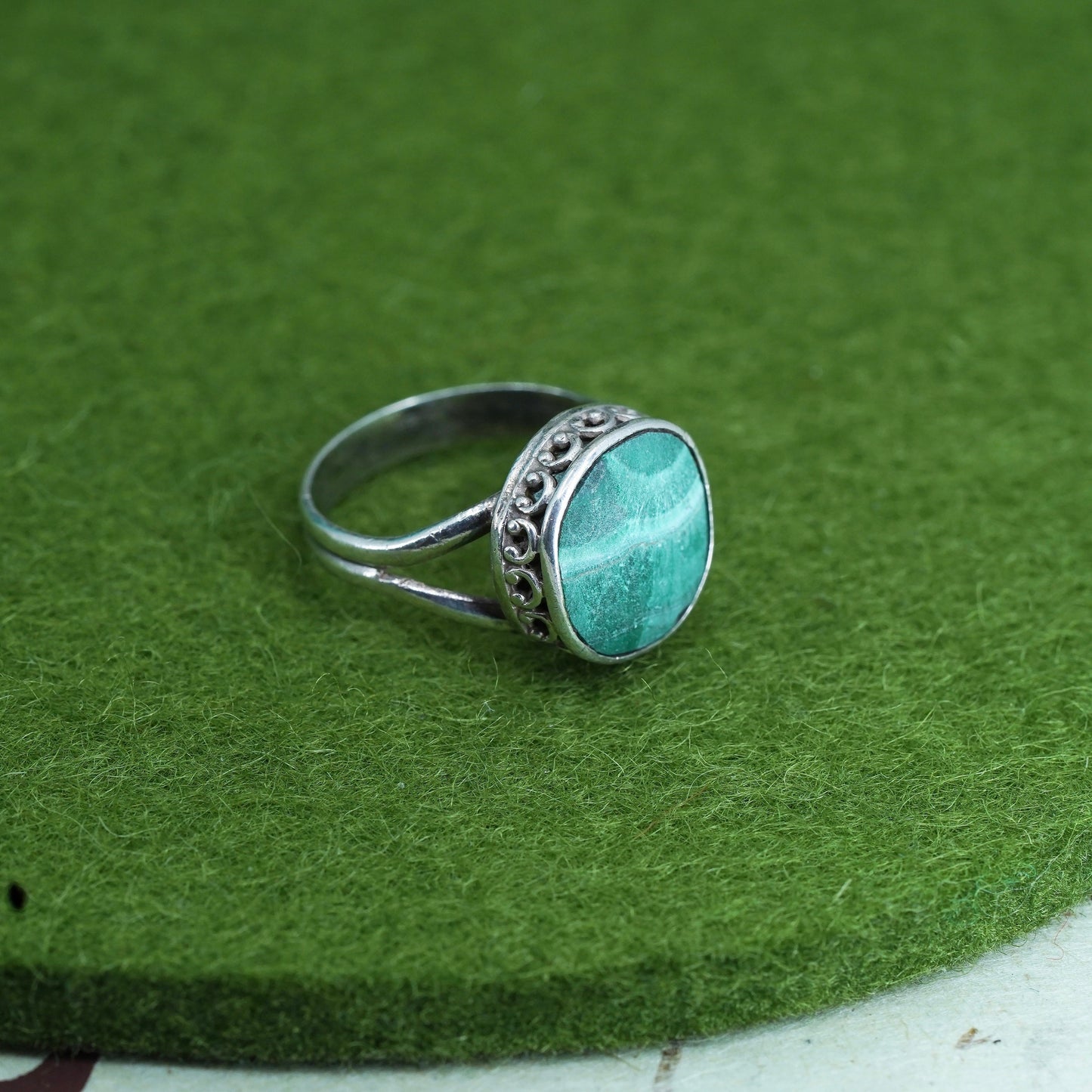 Size 3.25, southwestern Sterling 925 silver handmade ring with malachite