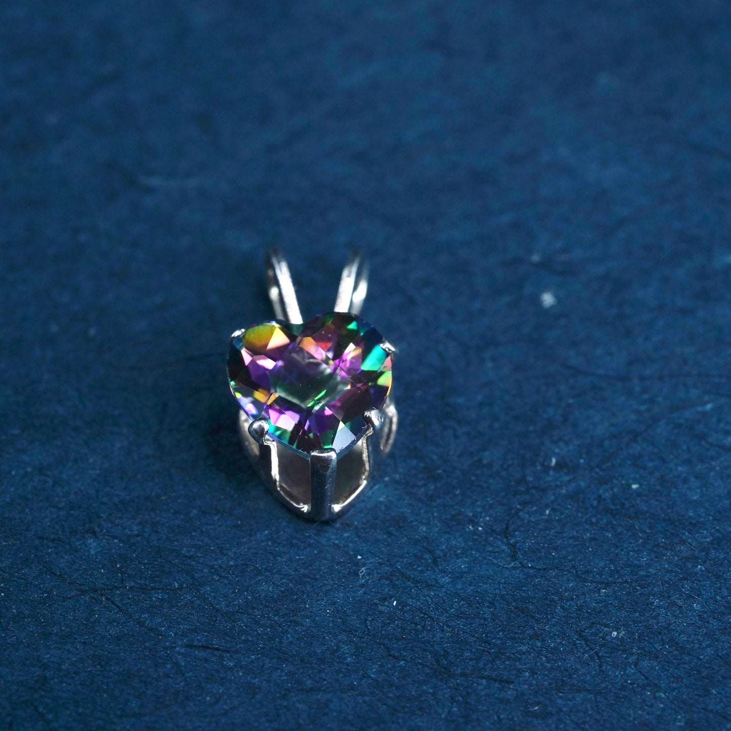 Vintage sterling 925 silver tiny pendant with heart rainbow topaz
