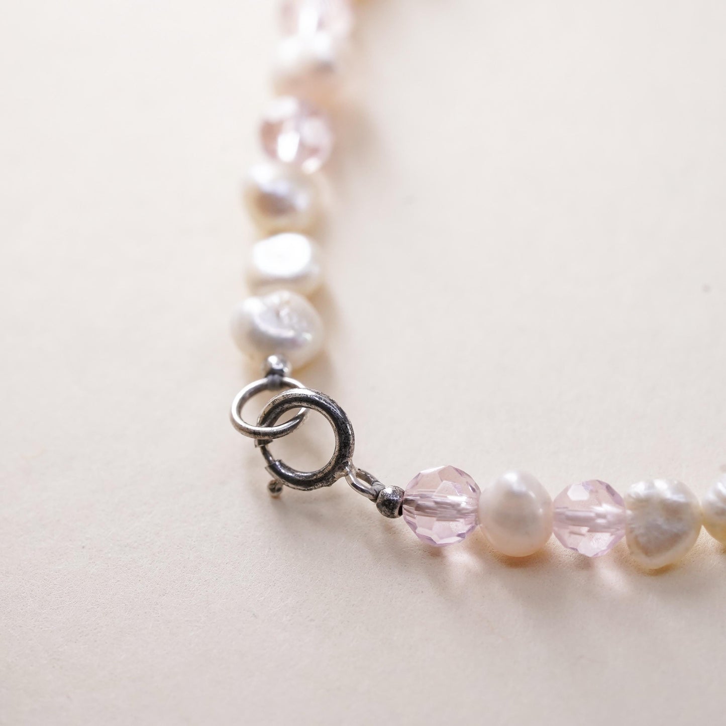7.5", Vintage handmade 4mm pearl crystal bead bracelet