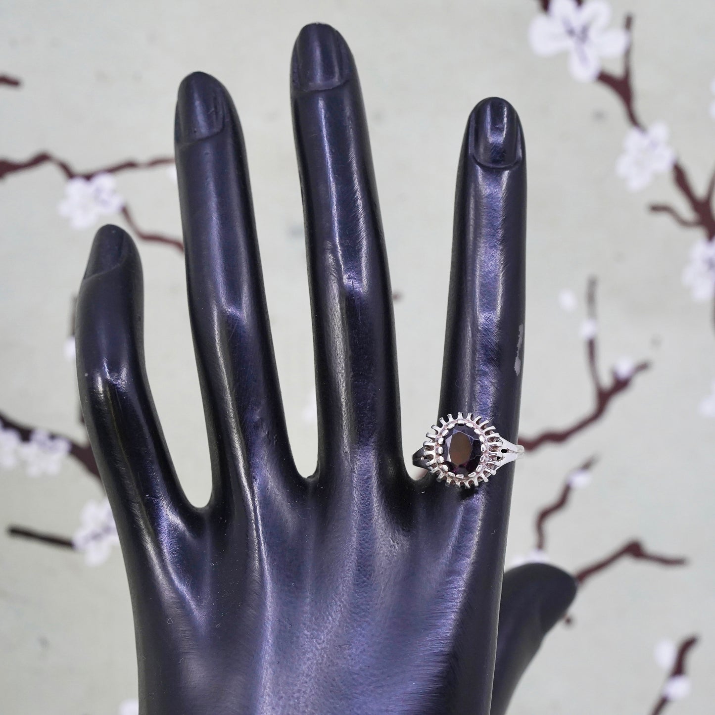 Size 7, Vintage sterling 925 silver handmade ring with oval garnet
