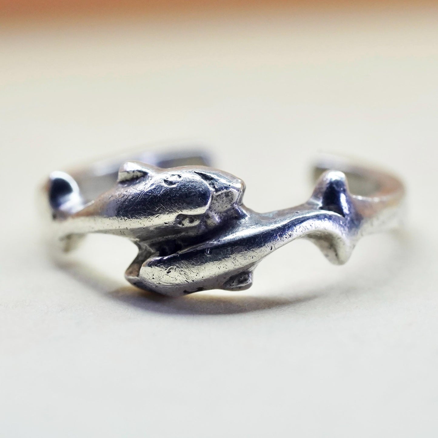 Size 1, VTG Mexico sterling silver ring, wrap 925 handmade dolphin open band