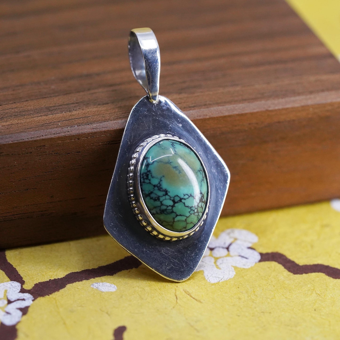 Vintage Native American Sterling 925 silver handmade pendant with turquoise