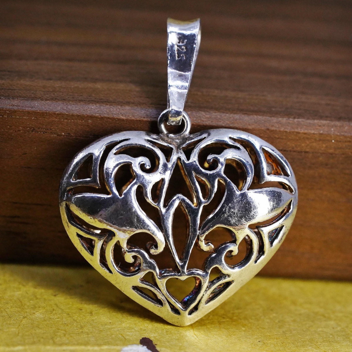 925 Sterling Silver Puffy Heart Double Sided Openwork Filigree Scroll Pendant