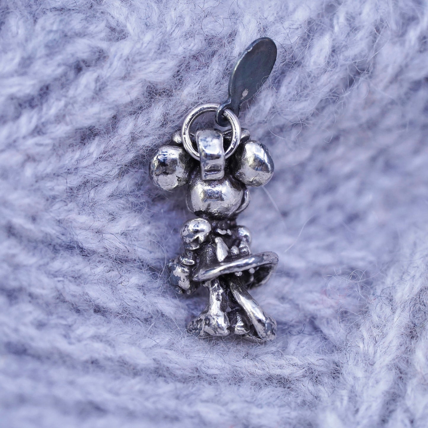 Vintage sterling silver 925 Mickey Mouse world traveler charm pendant