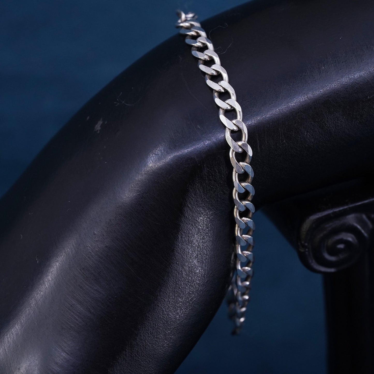 7”, vintage Sterling silver bracelet, 925 bold curb chain, men's bracelet