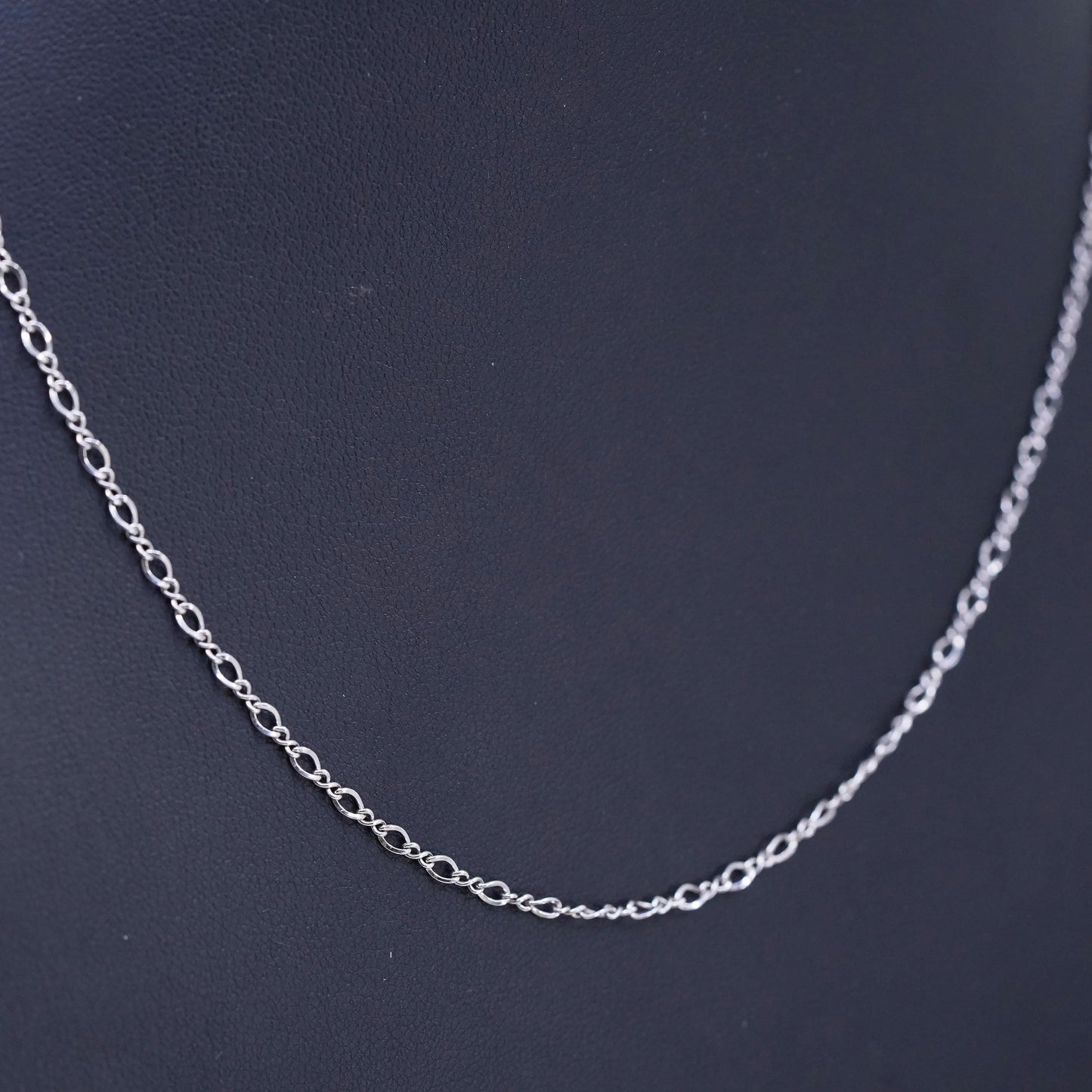 18”, Vintage Krementz jewelry, 18K white gold plated figaro chain necklace