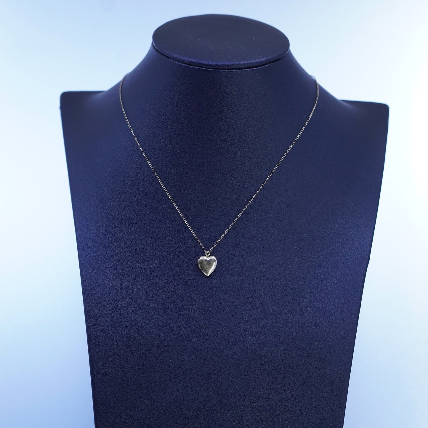 15”, 1/20 14K yellow gold Sterling 925 silver necklace heart photo locket