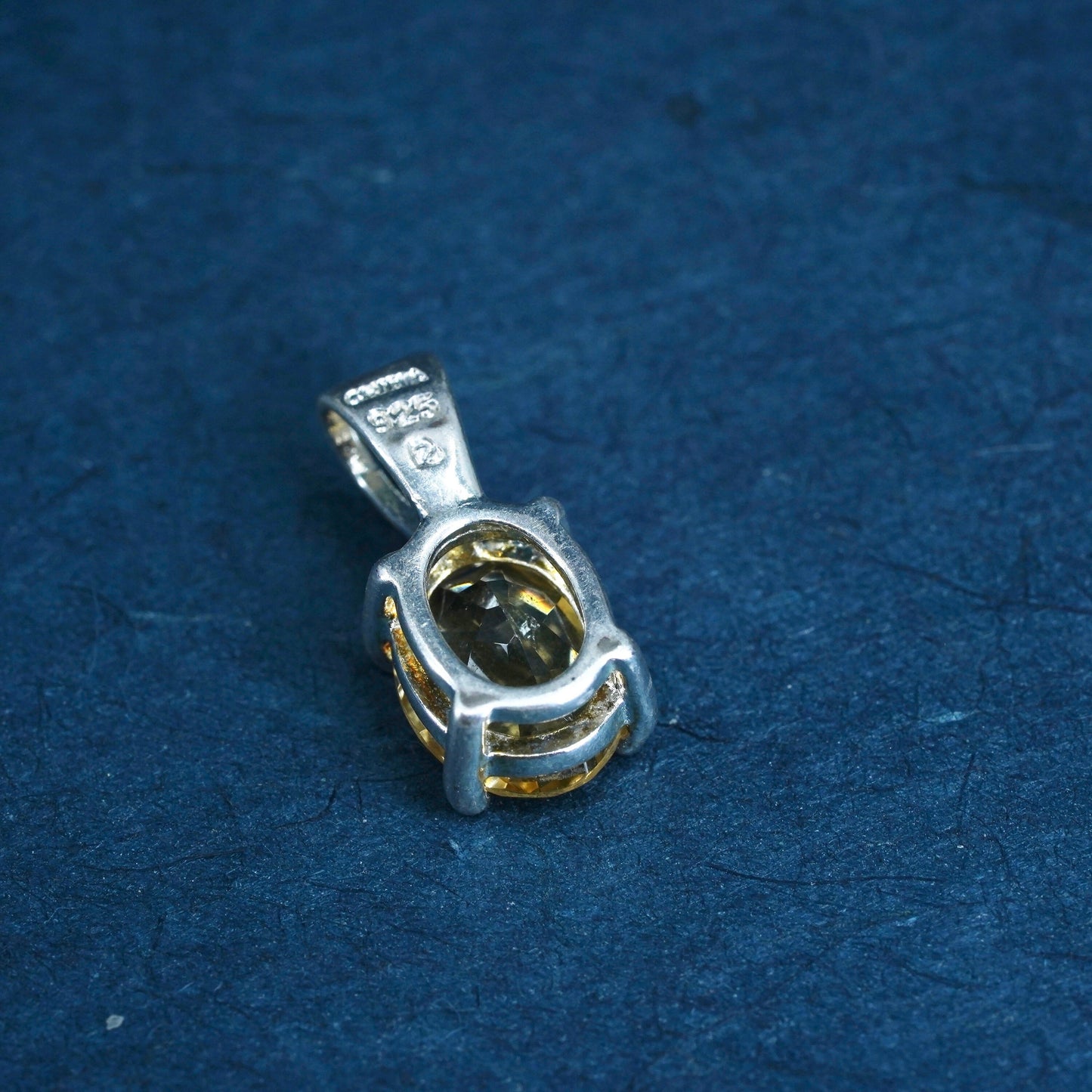Vintage sterling 925 silver handmade pendant, with oval citrine