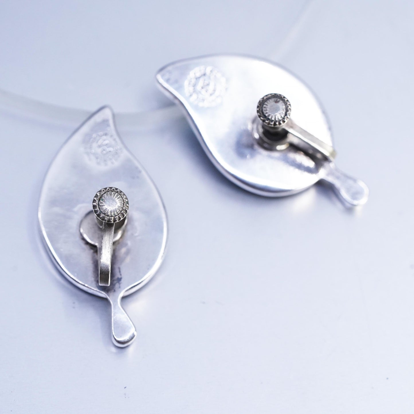 vtg Mexican PA Sterling 925 silver handmade earrings, leaf screw back abalone