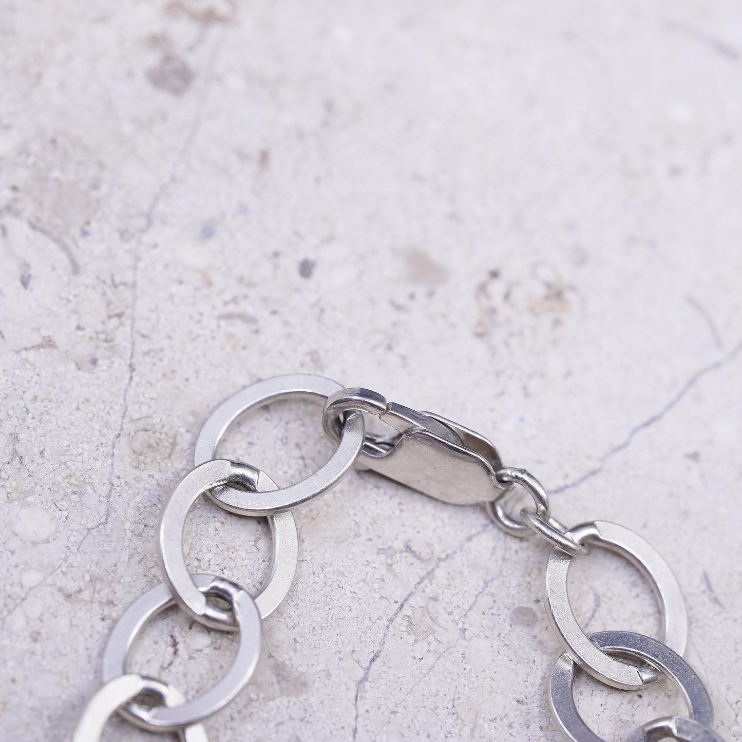 18", VTG sterling silver 925 necklace, textured teardrop pendant circle chain
