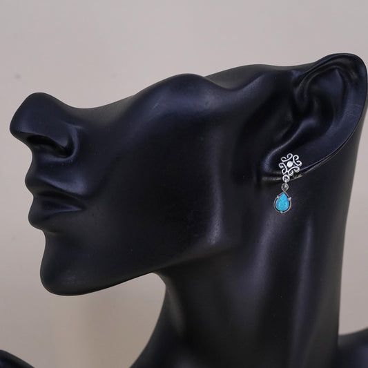 Vintage Sterling 925 silver handmade single earring with oval teardrop opal
