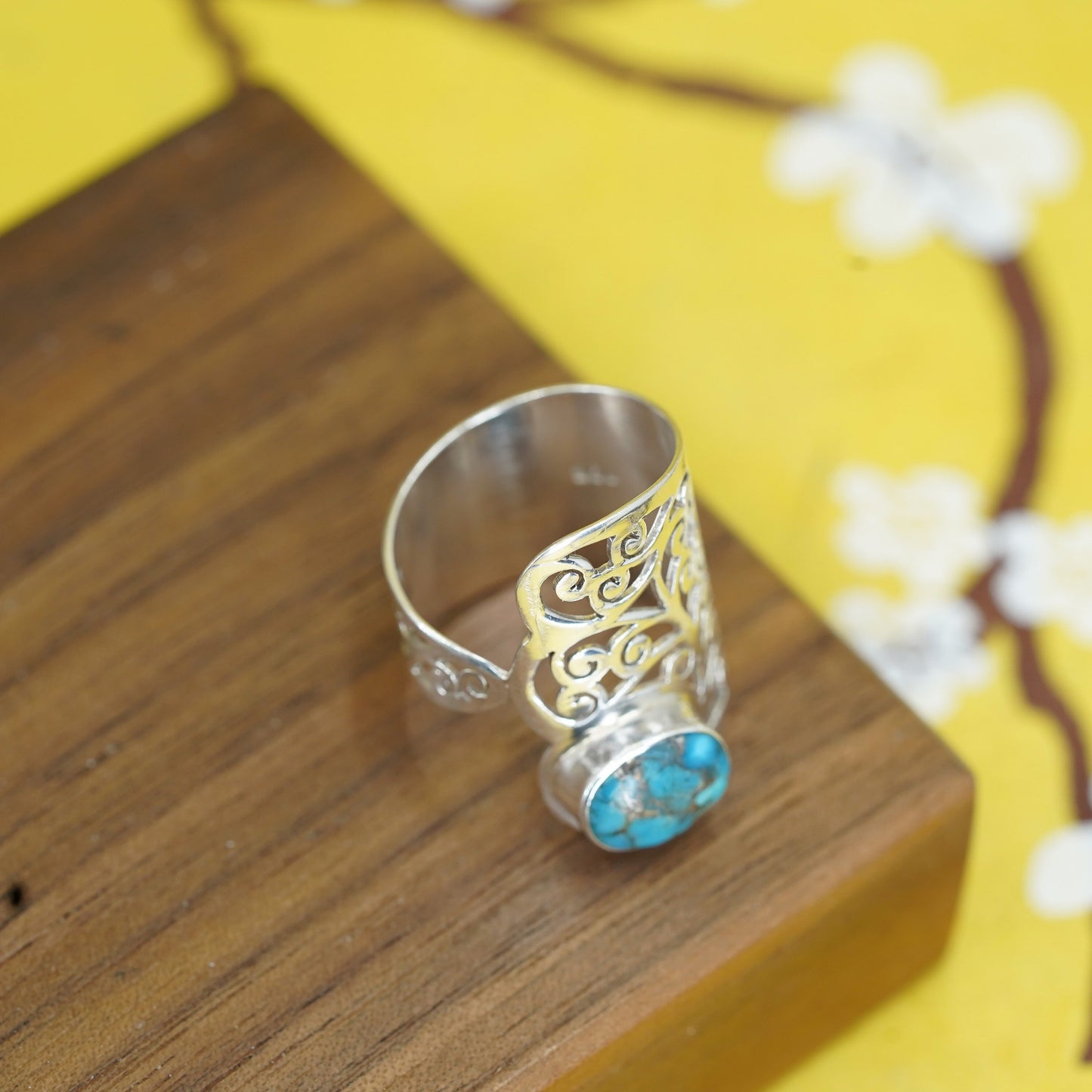 Size 6.5, vintage Sterling 925 silver handmade ring with turquoise and filigree