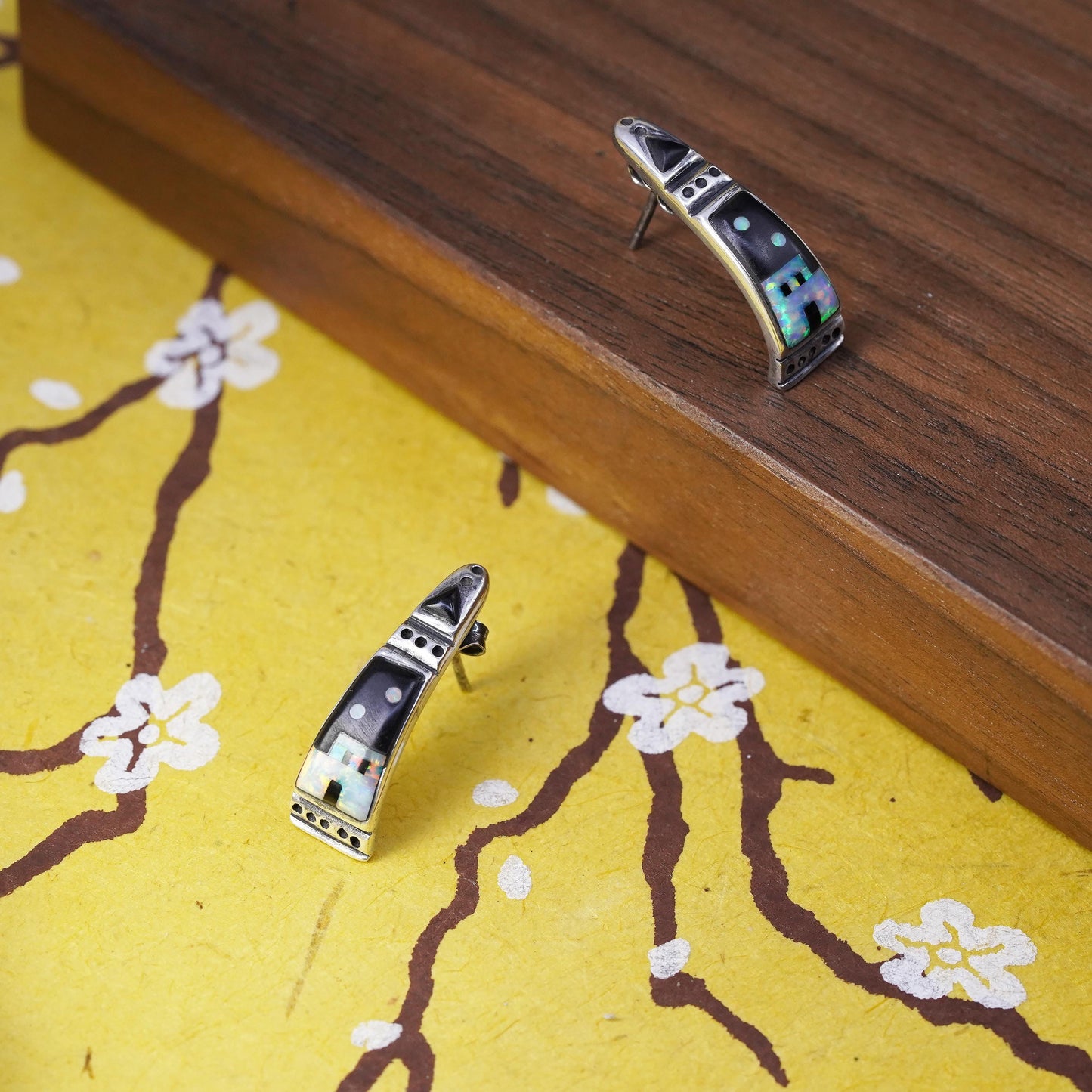 Native American Sterling 925 silver zuni huggie studs earrings with onyx opal