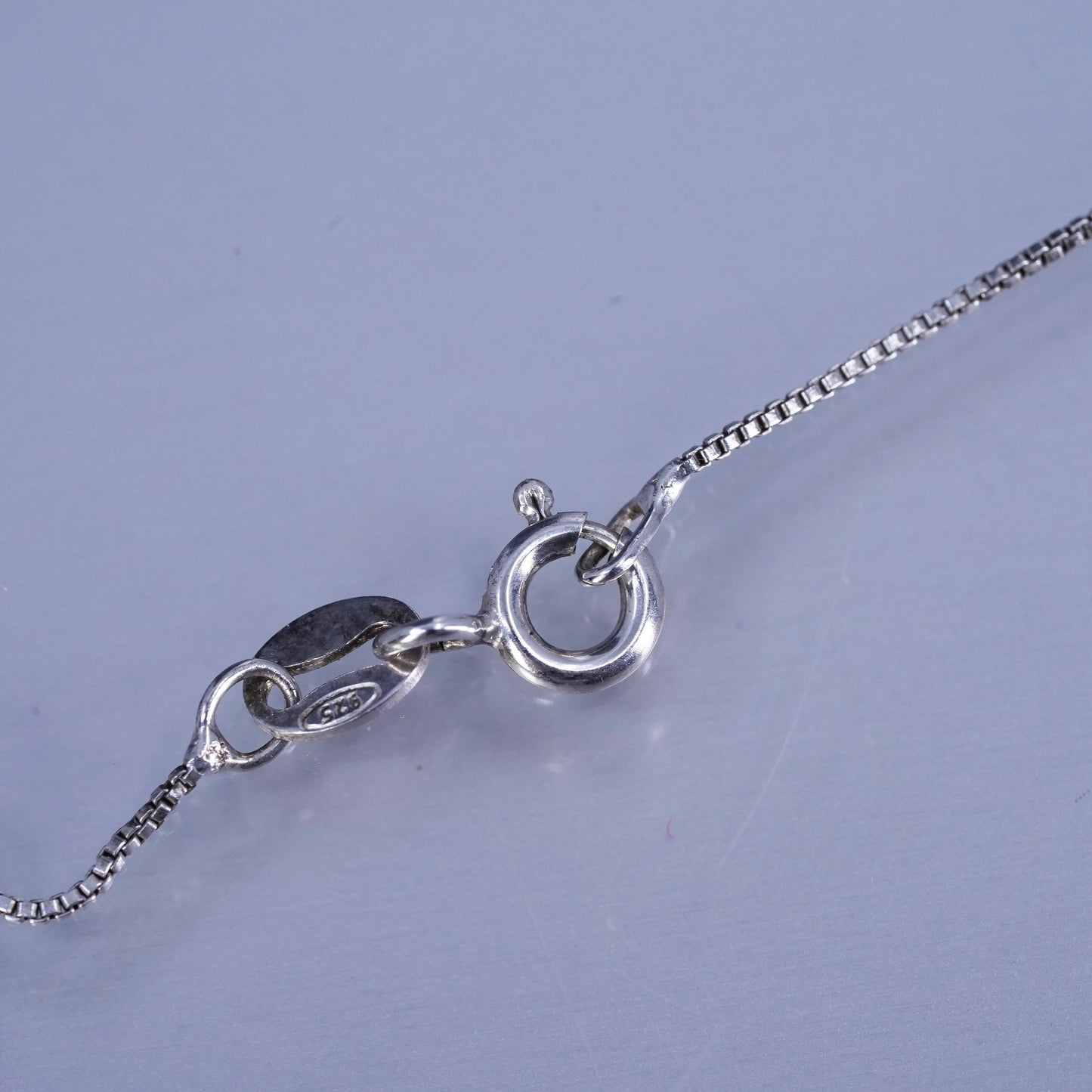 16”, vintage Mexican Sterling 925 silver box chain necklace leaves pendant onyx