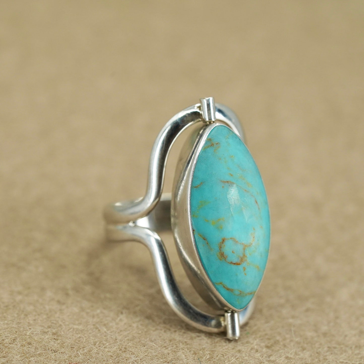 Size 7.5, Vintage Sterling 925 silver spin ring with turquoise and resin flower