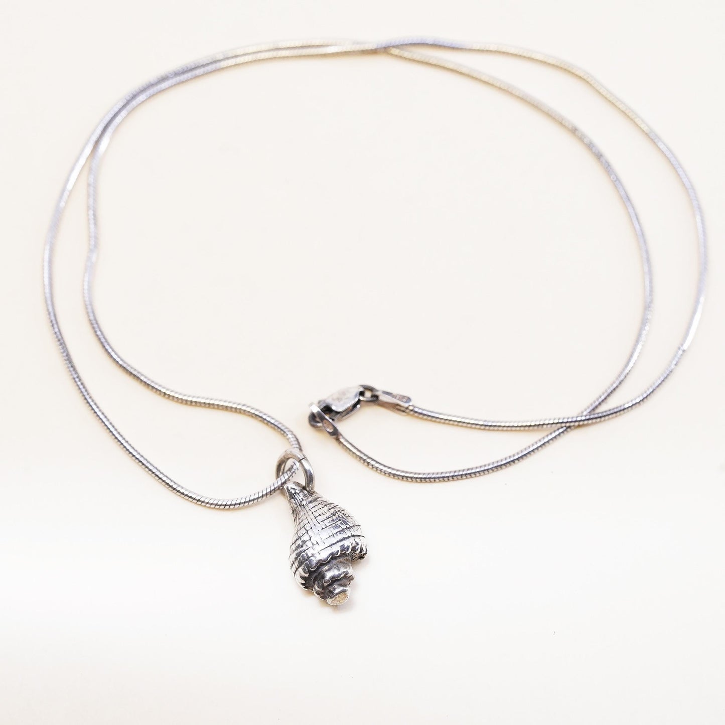 18" 1mm, Vintage Sterling 925 silver snake chain necklace w/ sea shell pendant