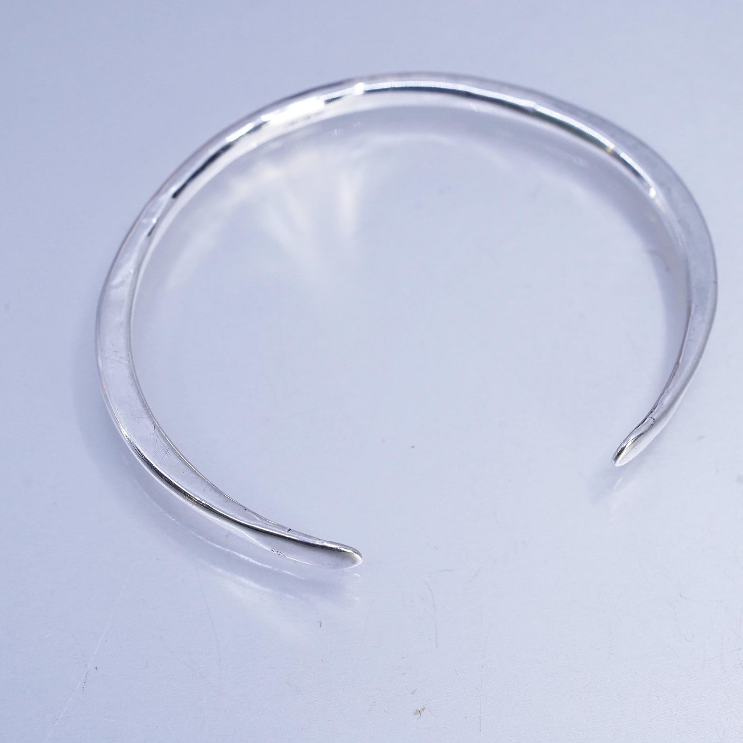 6", VTG Native American Sterling 925 silver handmade bracelet, hammered cuff