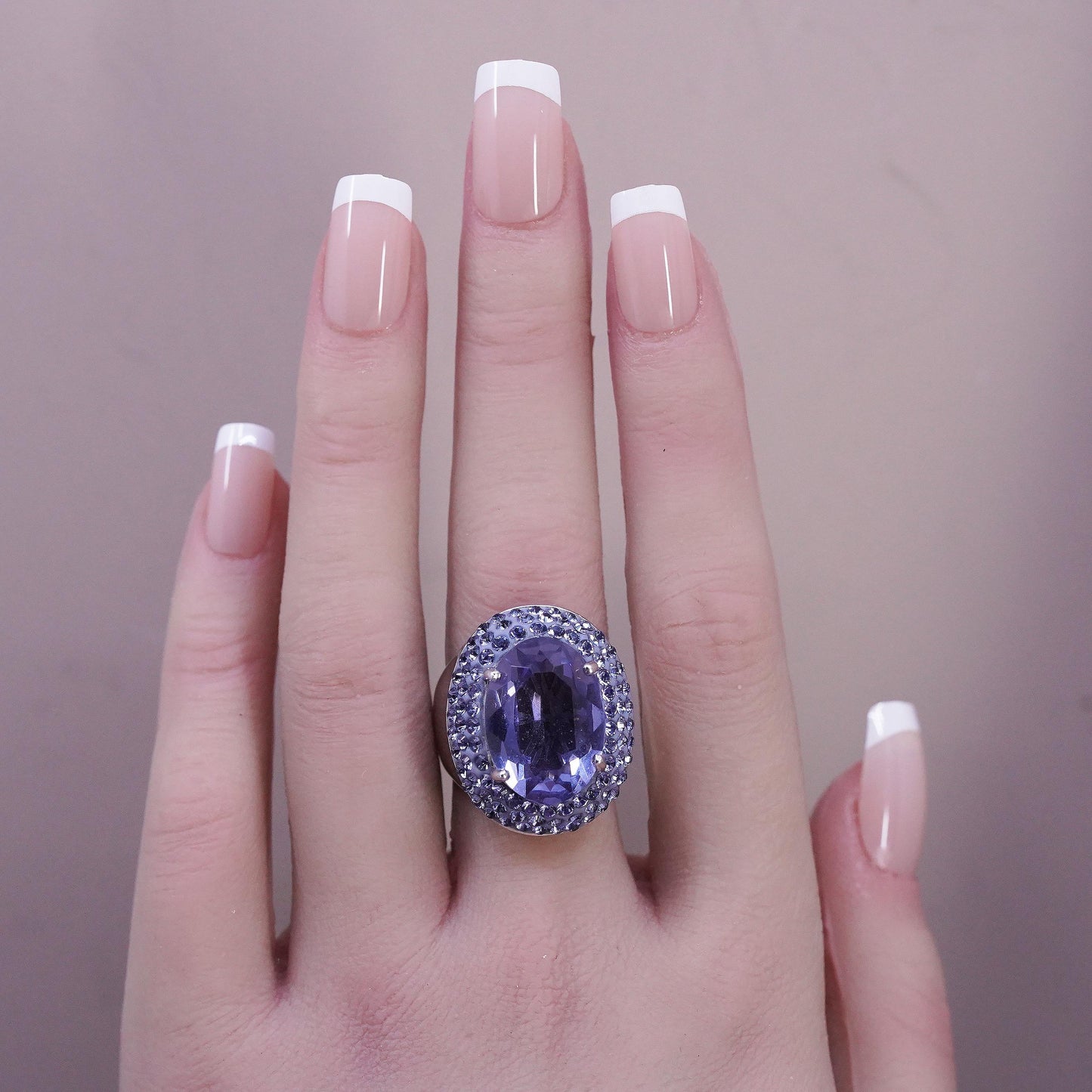 Size 7, vintage AU Sterling 925 silver Statement cocktail ring with amethyst Cz
