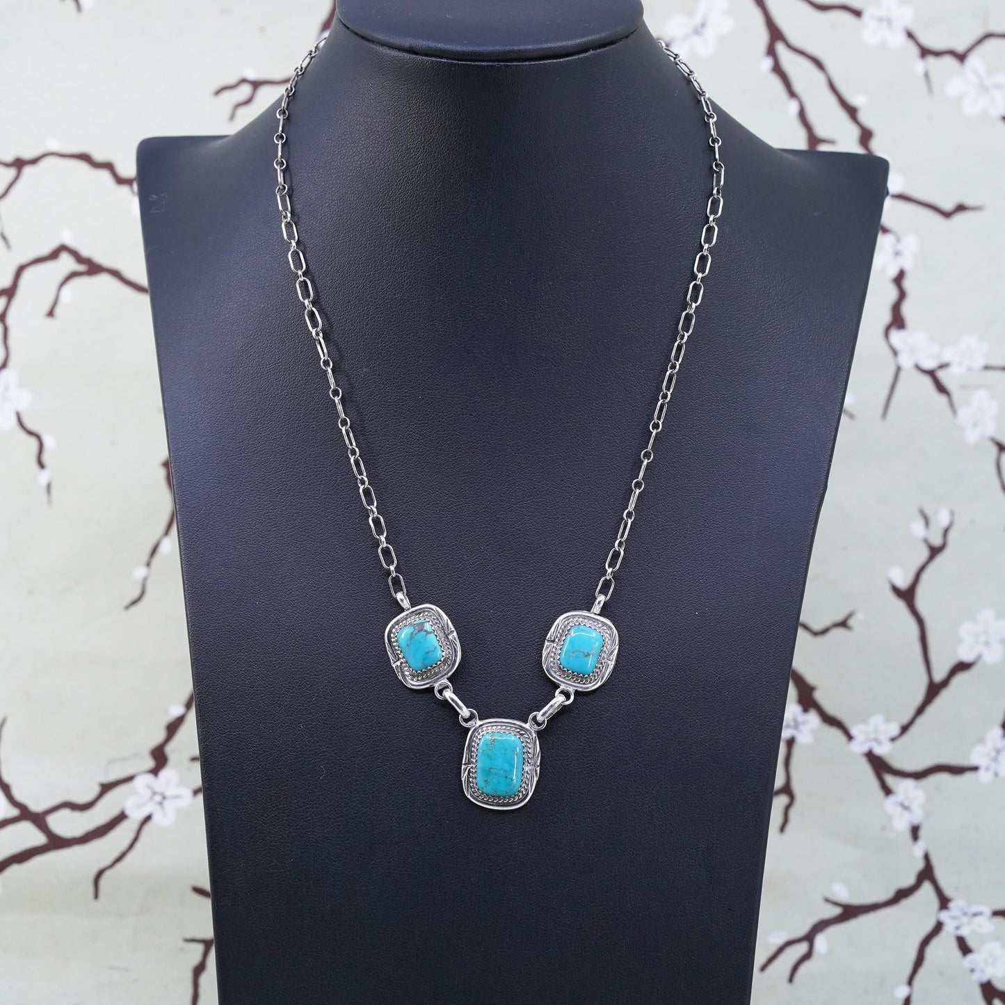 18", Native American Sterling silver necklace 925 elongated turquoise pendant