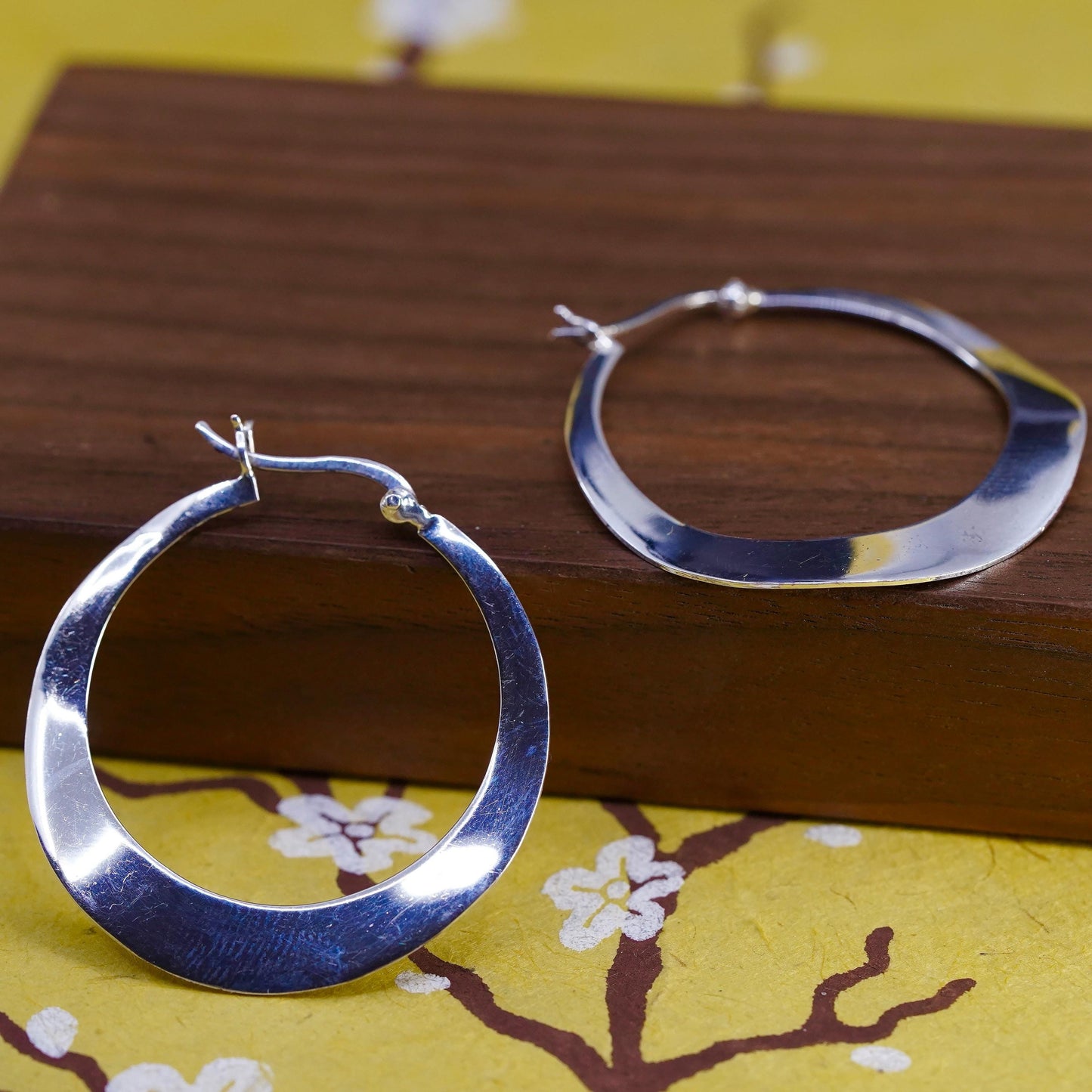 1.5", vintage Sterling silver handmade earrings, flatten wavy 925 silver hoops