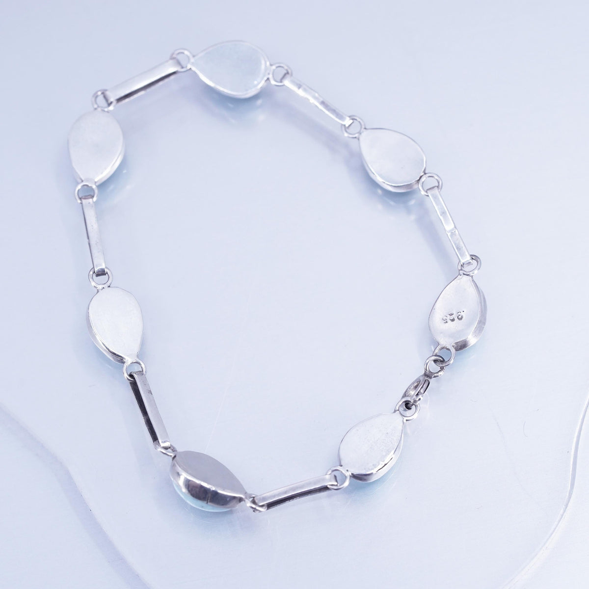 7”, Vintage sterling 925 silver handmade bracelet with teardrop larimar