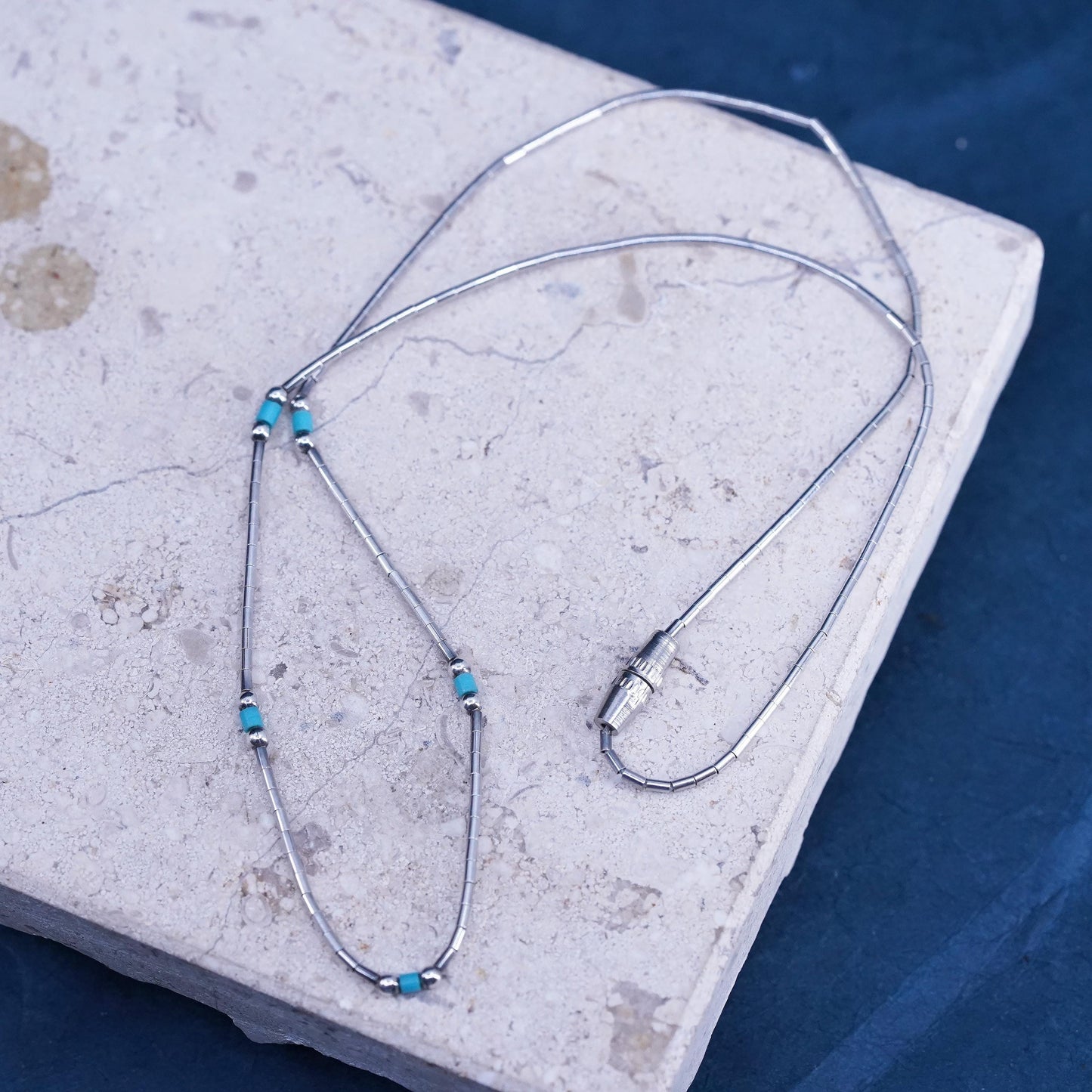 16”, Native American Navajo Sterling 925 liquid silver chain necklace turquoise