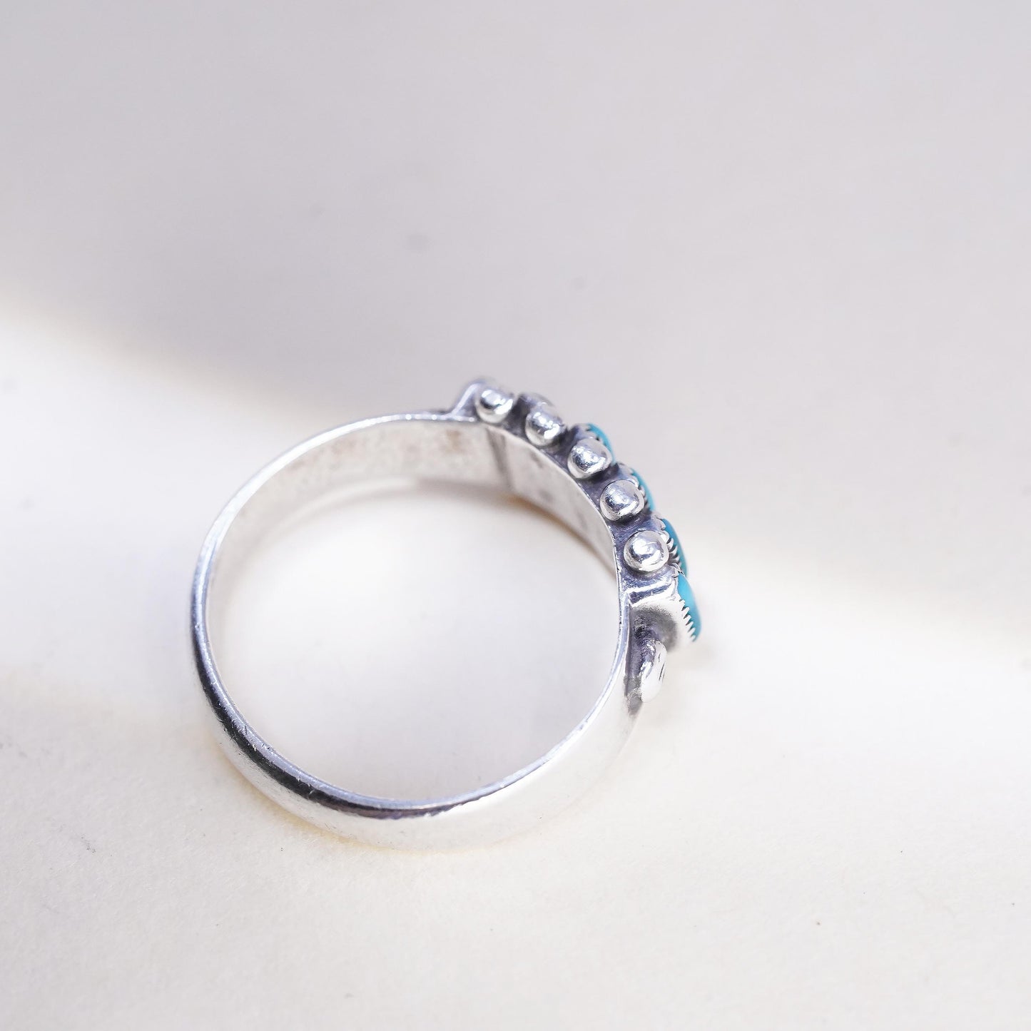 Size 6.5, vintage Native Americans Sterling silver ring Zuni 925 band turquoise