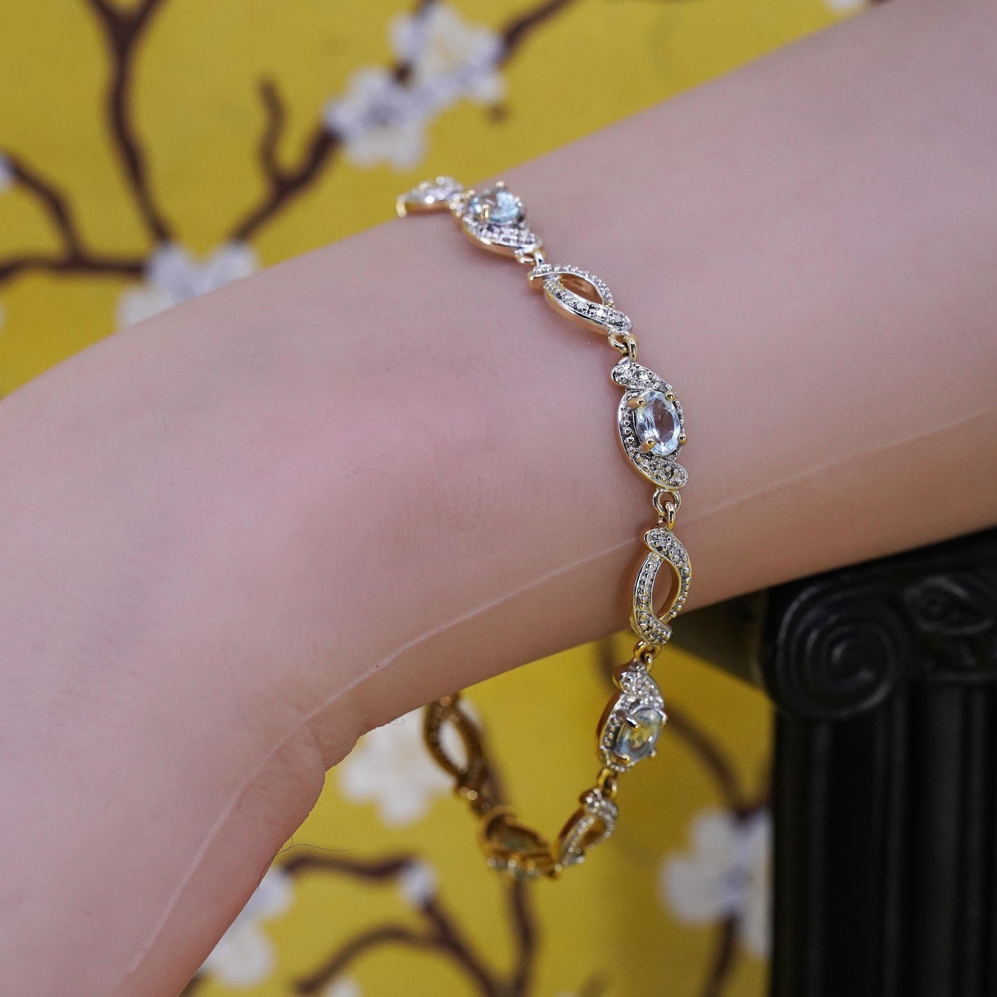 7”, vermeil gold over Sterling silver tennis bracelet, 925 chain topaz diamond