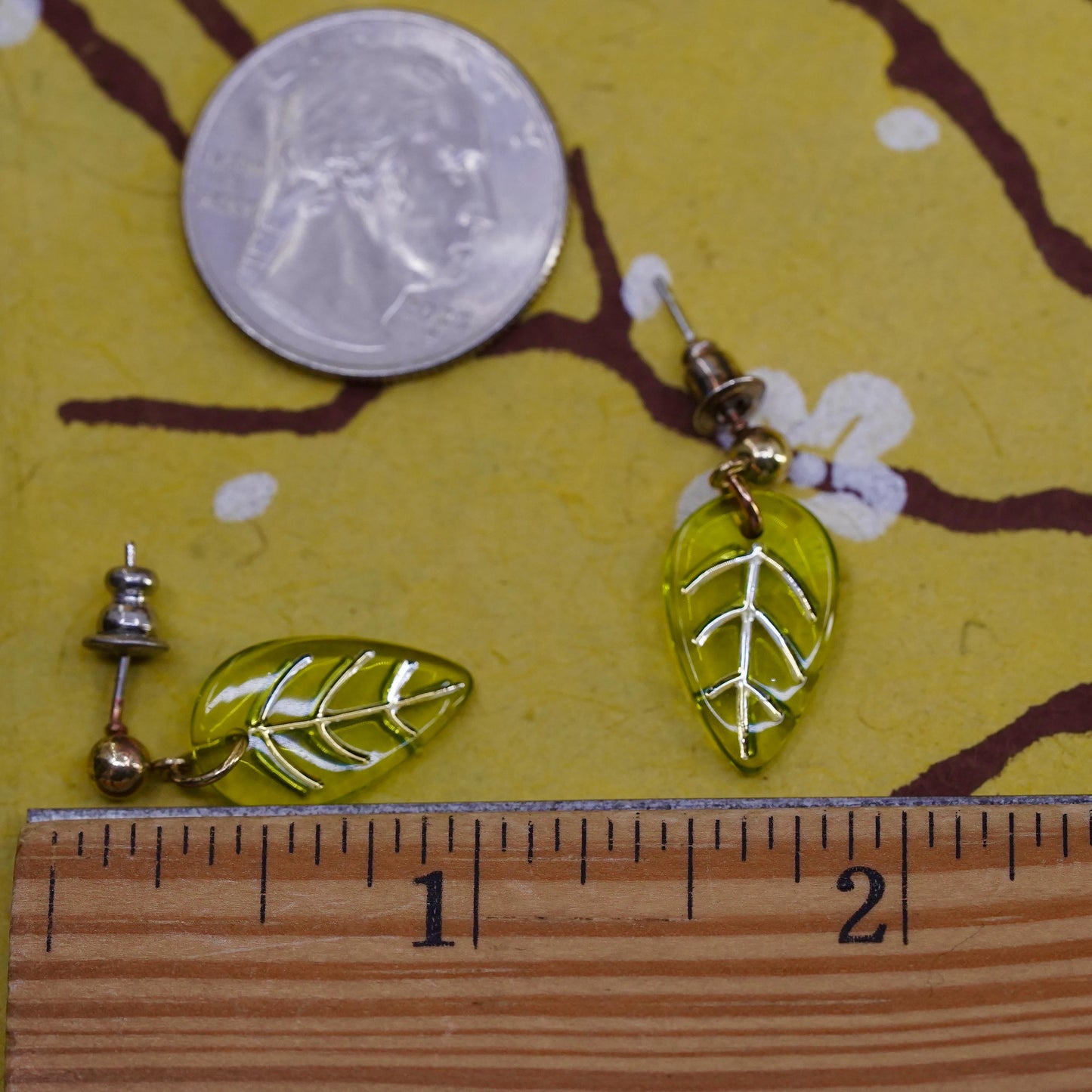 Vintage Sterling silver handmade earrings, 925 silver green leaf glass beads