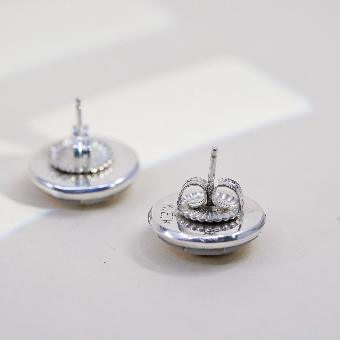 Native American Kal Kallestewa KEK 925 Sterling silver earrings, zuni MOP