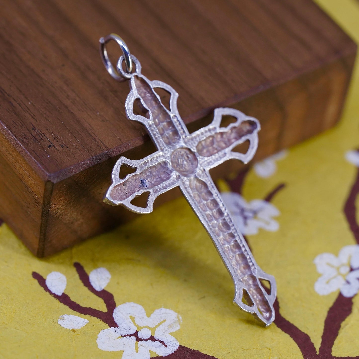 Vintage southwestern Sterling silver handmade pendant, 925 textured cross