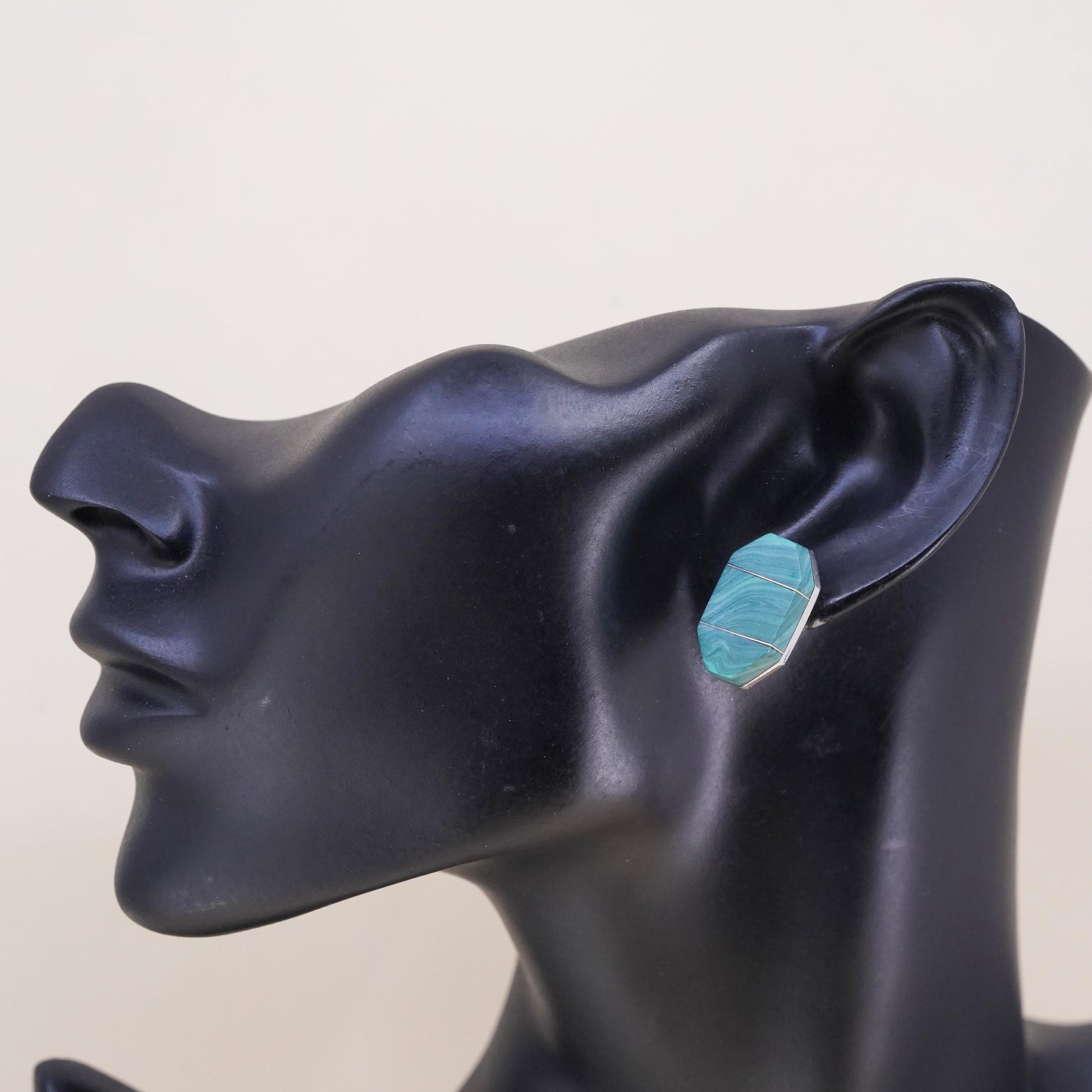 southwestern Mexican Sterling 925 silver handmade stud malachite single earring
