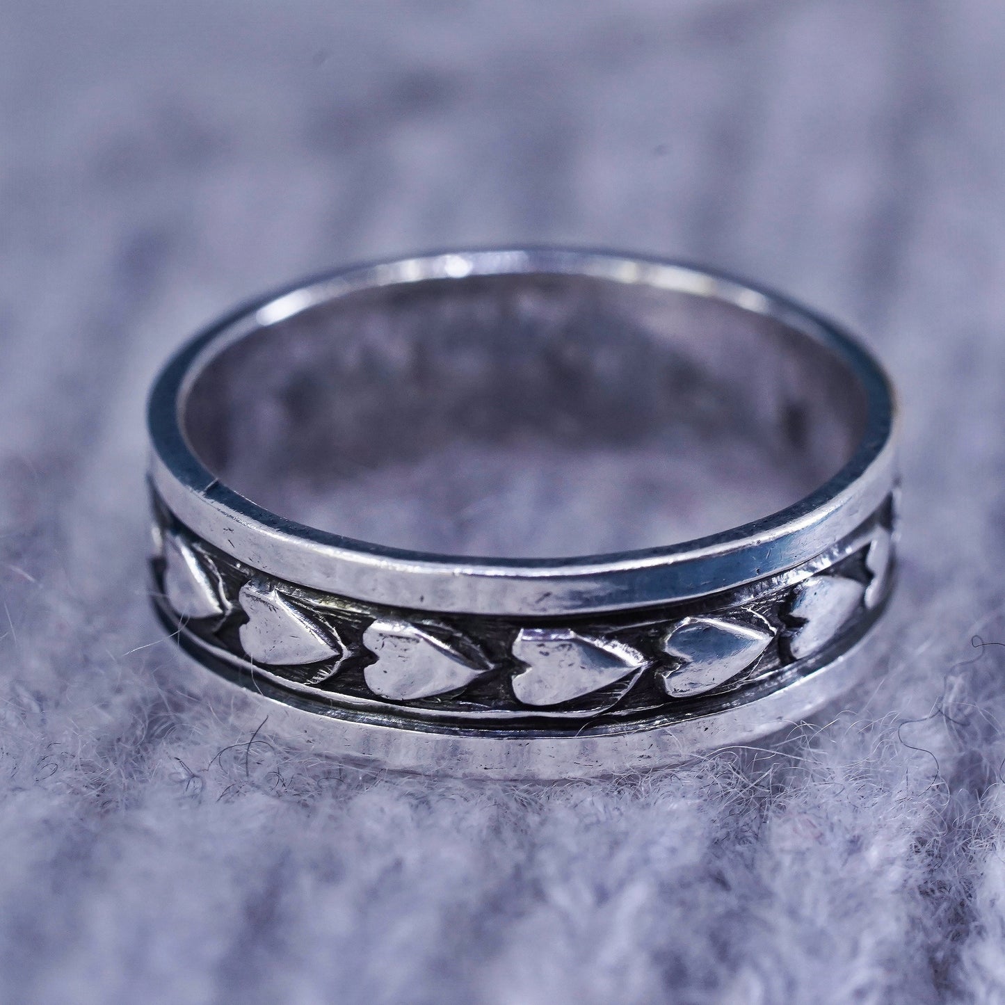 Size 7.5, vintage Mexico sterling silver handmade ring, 925 heart band