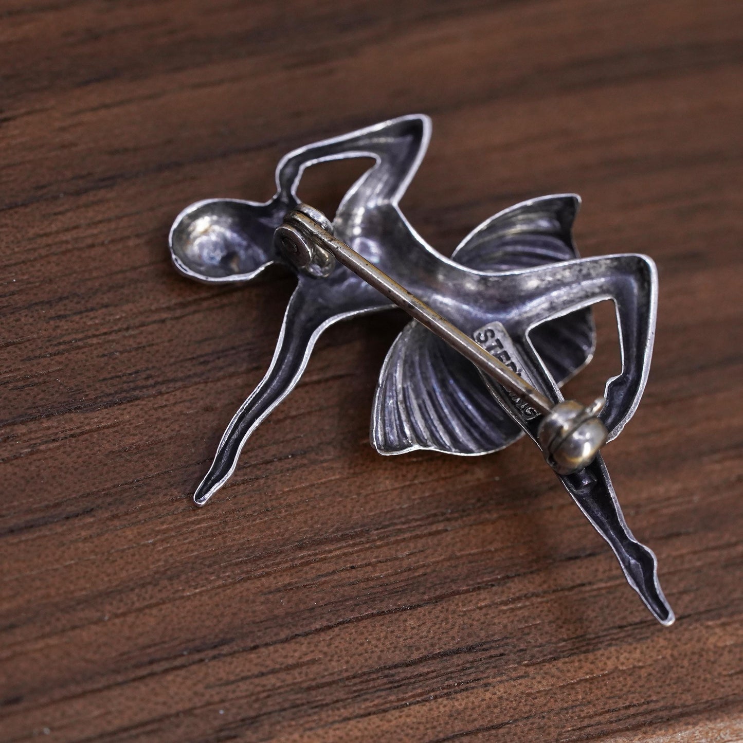 Vintage Sterling 925 silver Female ballet dancer ballerina brooch pin