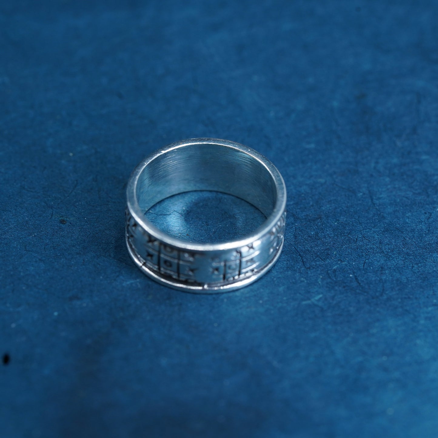 Size 6.25, vintage Sterling silver handmade XOXO textured ring, 925 band