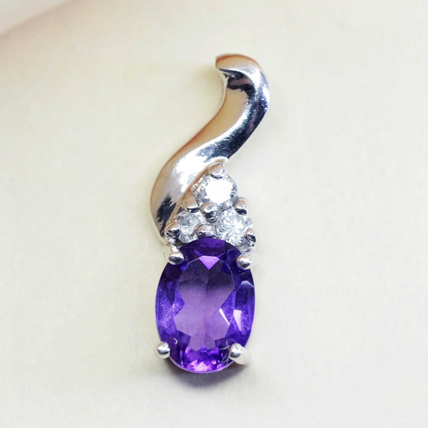 vintage sterling silver 925 pendant with amethyst and cz details, shiny